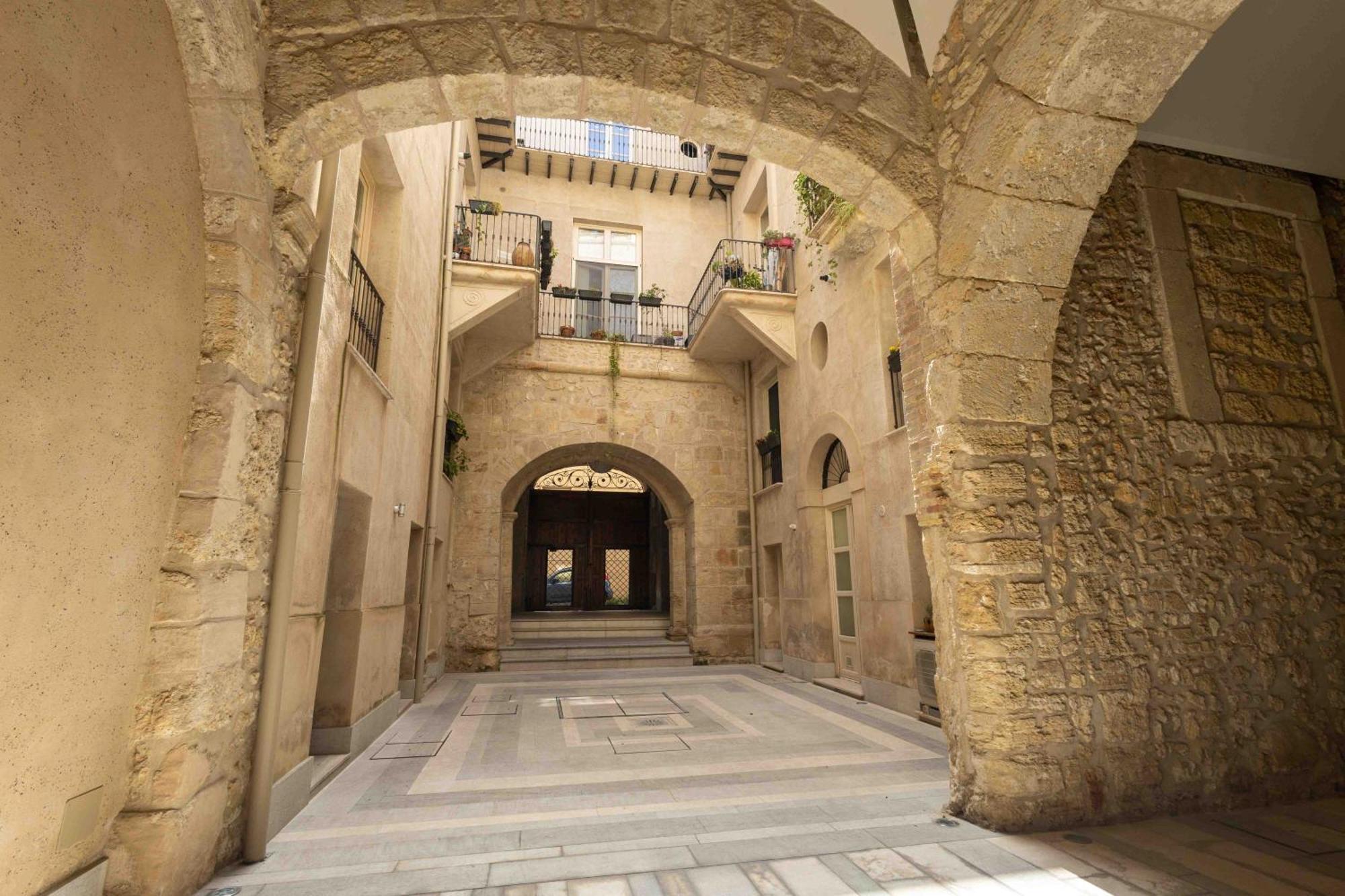 Tomasi Apartment Palermo Luaran gambar