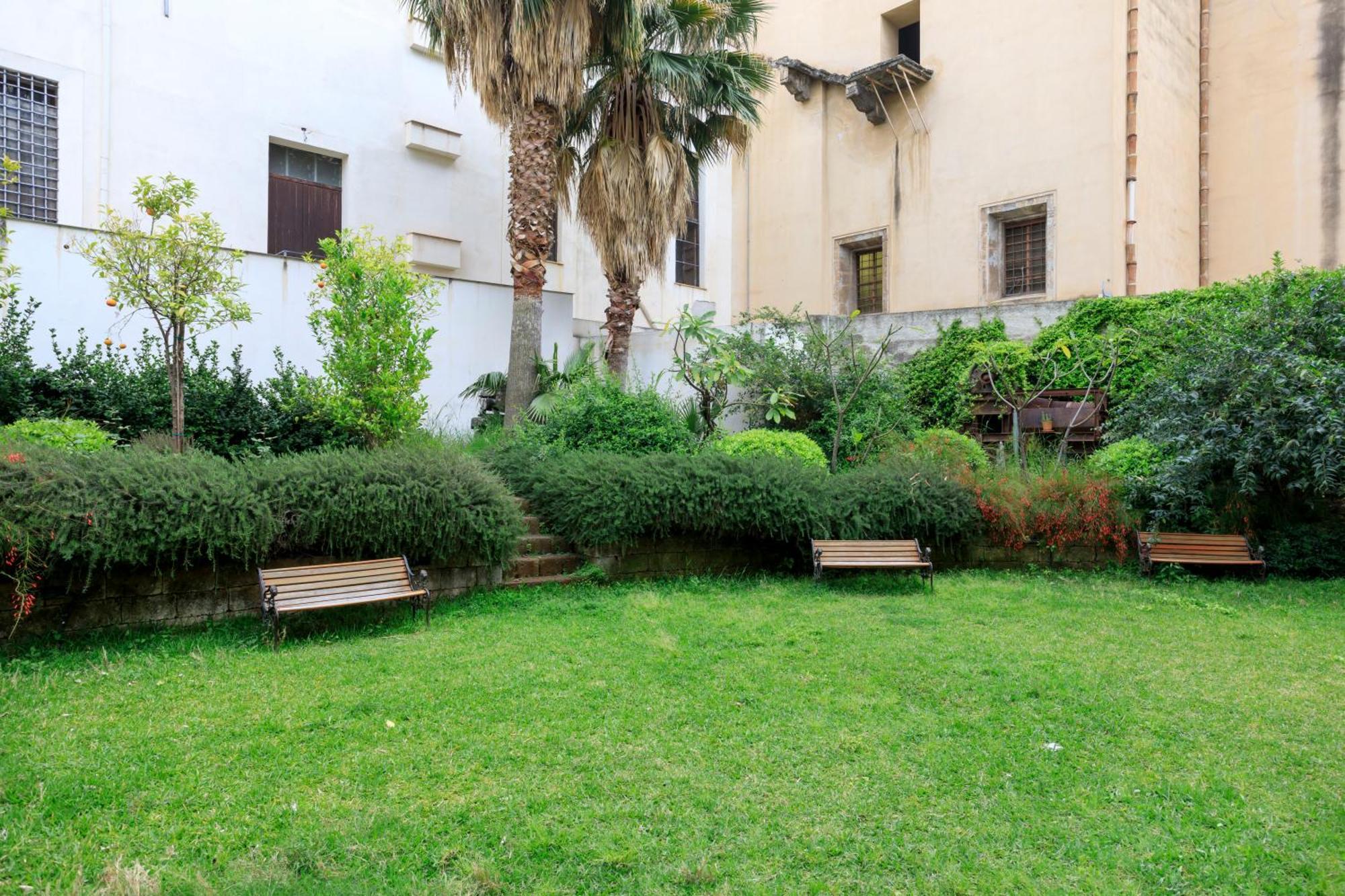 Tomasi Apartment Palermo Luaran gambar